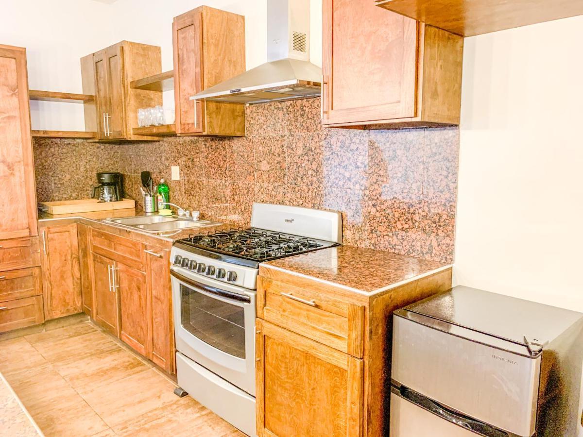 Beautiful 3 Bdr 2,5 Bath- Steps From Beach W/Pkg Tijuana Exteriör bild